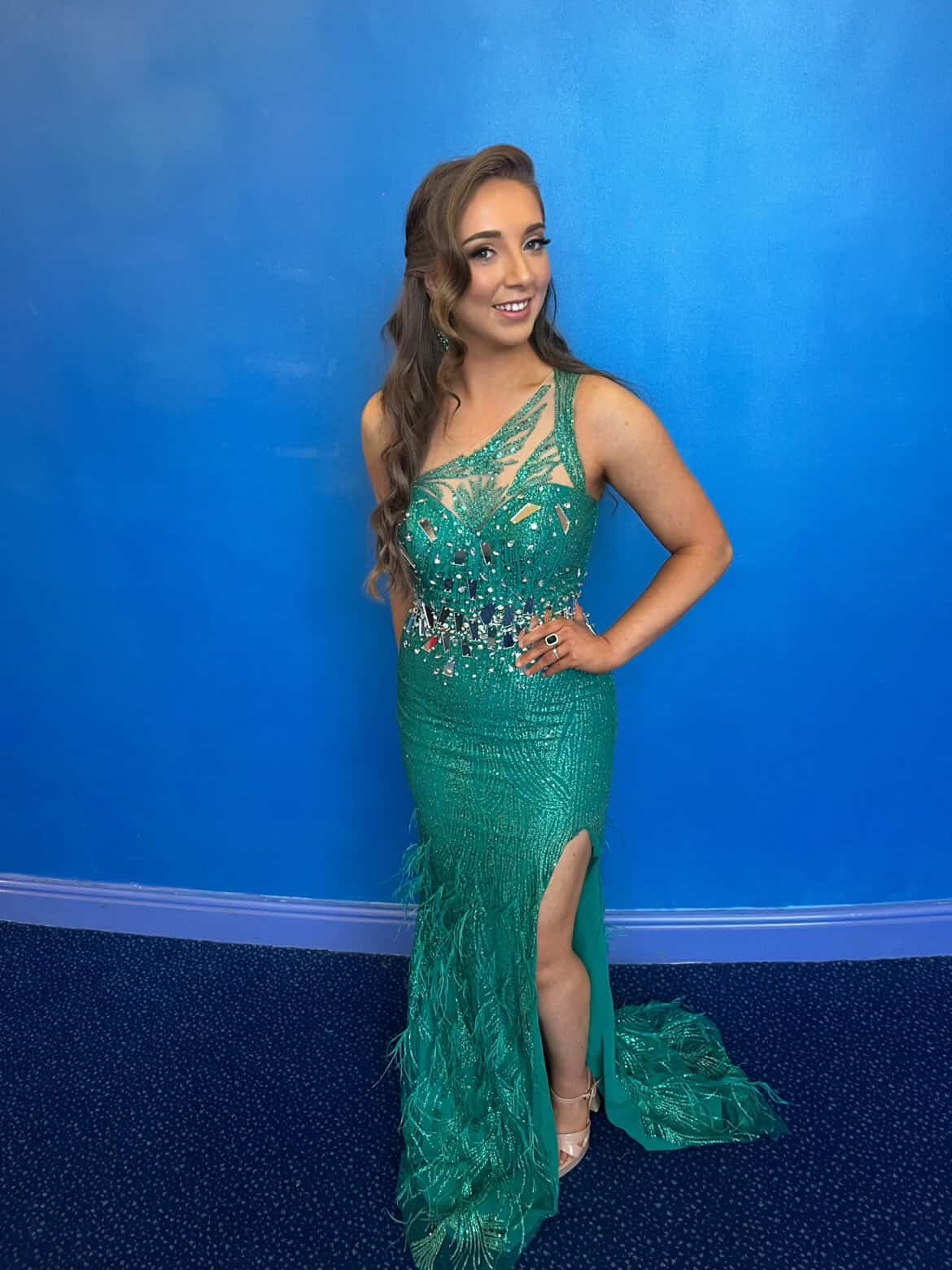 Rent or Buy Pageant & Prom Dresses UK | ShowReady